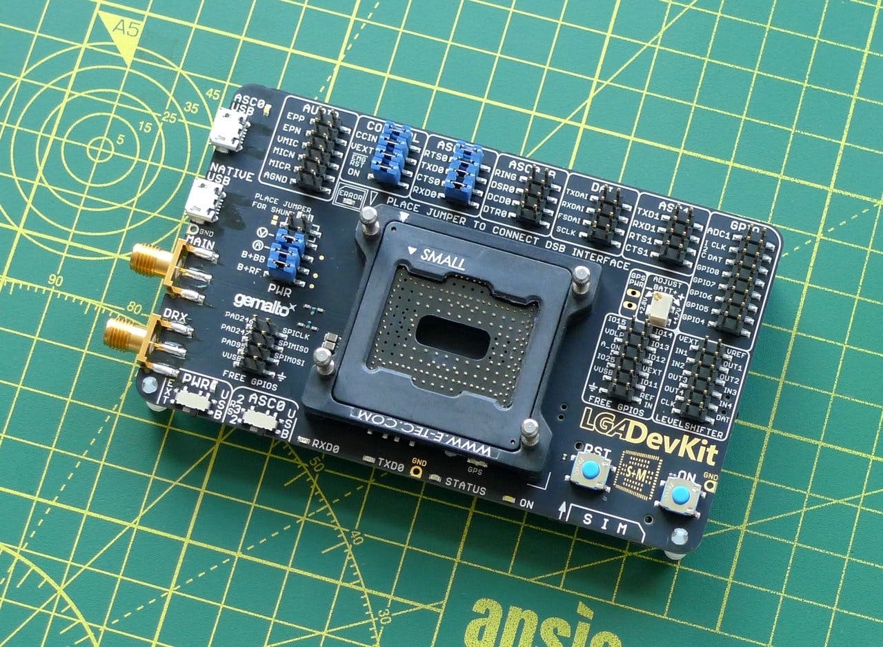 Fit the small adapter into the module holder on top of the board.