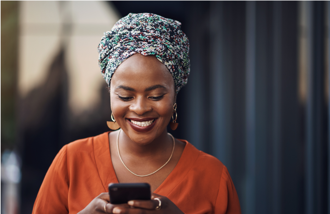 User completing a purchase on her mobile device driven by conversational AI