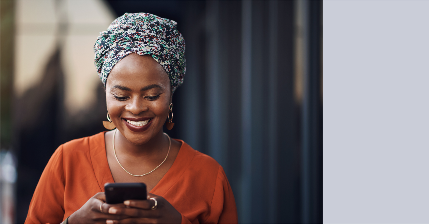 User completing a purchase on her mobile device driven by conversational AI