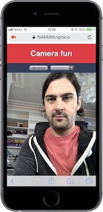 The camera app, now with my face in the previously blank space!
