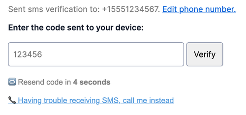 champ de saisie d'un code d'accès à usage unique avec message de renvoi de code grisé et lien cliquable indiquant « Problème de réception de SMS, appelez-moi à la place »