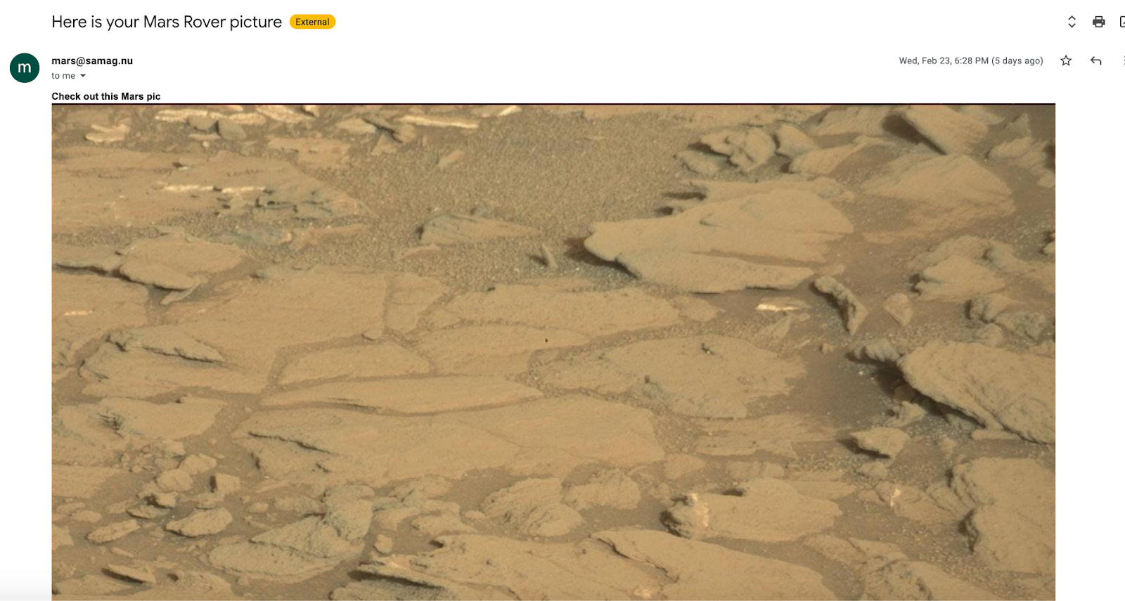 An example email send by SendGrid containing a picture taken on Mars